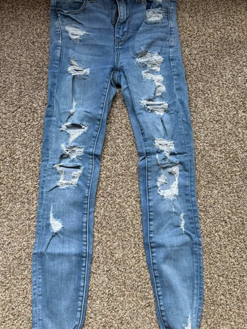 American Eagle Outfitters Distressed Light Blue Skinny Jeans